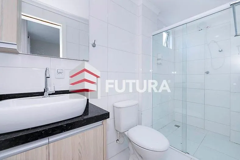 Apartamento De 02 Dormitorios A 350 Metros Do Mar La052E Bombinhas 0*,  Brazil